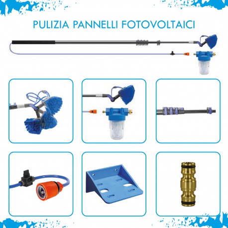 Telescopic brush for cleaning photovoltaic panels.